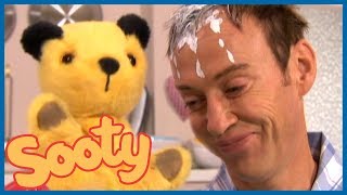 Making the Biggest Mess  The Sooty Show [upl. by Eedya]