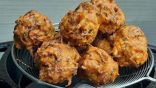 டீ கடை வெங்காய போண்டா Onion ponda in Tamil  Tea kadai vengaya bonda [upl. by Nnoved]