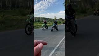 gron gnx 300 vs kawasaki 250 [upl. by Edvard225]