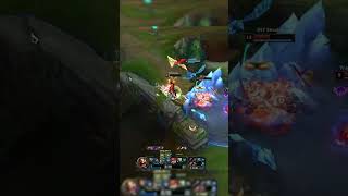 DRAVEN FROM VALHALLA leagueoflegends leaguetiktok draven outplay eowide [upl. by Carolee]