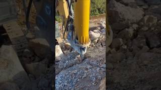 Rock Fracture Mining  Good Tools and Machinery Make Work More Efficient [upl. by Eerat16]