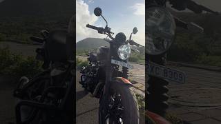 Guerrilla 450 Palaya Black 🔥 trending viralvideo royalenfield guerrilla450 shortsfeed shorts [upl. by Nidya]