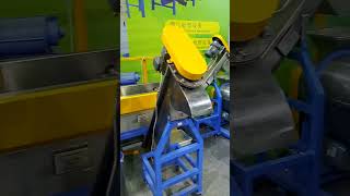 waste Pet bottle recycling Small exhibition Line washing clean crusher dryer [upl. by Aloisius]