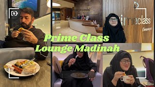 Reached Madina Airport  Free Food Prime Class CIP Lounge  Breakfast Buffet amp Lunch  Average Food [upl. by Morly]