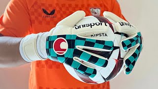 Unboxing Uhlsport RETRO REVOLUTION ABSOLUTGRIP 335  The legendary glove is back [upl. by Agnola]