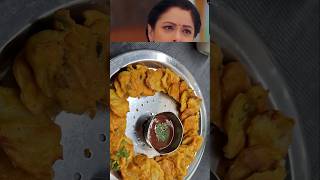 aalu ke pakode recipe l aalu ke pakode kaise banaye l food [upl. by Chita]