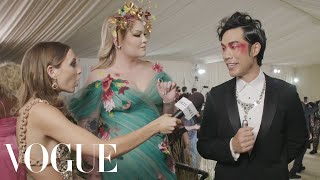 Eugene Lee Yang amp Nikkie de Jager on Eugenes Last Minute Look  Met Gala 2021 w Emma Chamberlain [upl. by Ade]