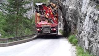 LKW fährt durchs Trögerner Klamm [upl. by Eul866]