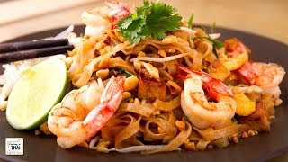 Pad Thai ⎜Fideos fritos estilo Tailandés [upl. by Rauch133]