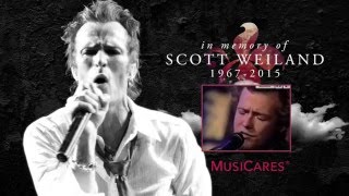 Top 10 Scott Weiland Live Performances ever recorded [upl. by Eidroj]