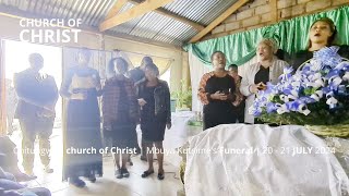 Muzambangwena singing Pedyo nemi Mwari at a funeral [upl. by Weir817]