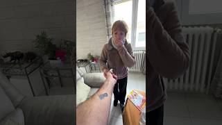 JE PRANK MA MÈRE AVEC UN FAUX TATOUAGE 🤮  il est horrible  arnopadawan prank humour tattoo [upl. by Naruq]