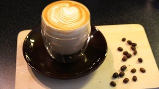 Latte Art with the La Pavoni Europiccola [upl. by Kahl]