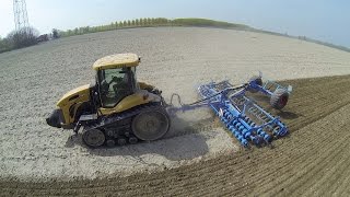 Challenger MT 765  Lemken Heliodor 6 M [upl. by Mathis]