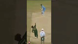 Shoaib Akhtar bowling cricket [upl. by Alika]