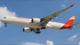 Aviones despegando y aterrizando en el aeropuerto de la ciudad de México [upl. by Phi]