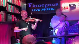 Finnegans pub live music [upl. by Ablasor]