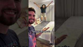 Meio figura repetida 😂 gemeas humor comedia gêmeos memes humor twins [upl. by Nioe499]