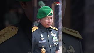 Sujud Syukur Jenderal TNI Dr Dudung Abdurachman [upl. by Lirrehs]