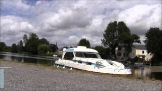 Comment quitter un quai avec un bateau sans permis [upl. by Calloway800]