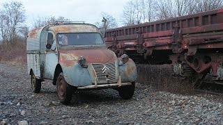 Restoration of a 1960 2cv the rust removal technique gives awesome results [upl. by Ettennahs]