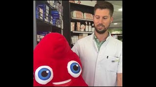 VIDÉO La mascotte des Jeux olympiques saffiche partout dans les vitrines de Châteauroux [upl. by Azarria]