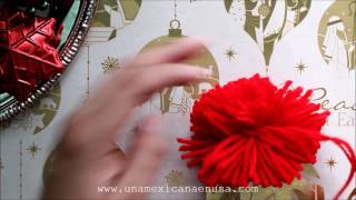 DIY Guirnalda Navideña hecha con pompones de estambre [upl. by Adala]