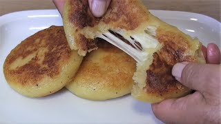 Käse Kartoffel Frikadellenmit Mozzarella gefüllte KartoffelpufferPfannkuchenReibekuchen mit Käse [upl. by Aniled]