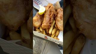 🤩 Gordon Ramsay fish and chips in Las Vegas món cá chiên food cuocsongmy gordonramsay yummy [upl. by Ellegna]