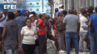 Día cuatro tras el apagón nacional en Cuba quotLa población ya no puede másquot [upl. by Corene580]