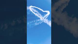 Fleur de Lis BlueAngels delta split and diamond form loop climbing blueangels magic techno [upl. by Stichter]