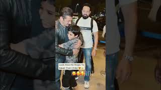 Salman Khan meet up child friend 🥰🥰🥰 viral shorts Salman Khan going to airport bollywood star [upl. by Xineohp]