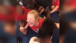 13YearOld Cheerleader Cries in Agony Over Painful Split During Practice [upl. by Ocsecnarf]