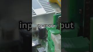 Microcontroller vs Microprocessor Whats the Difference Microcontrollers Microprocessors [upl. by Yerffoeg782]