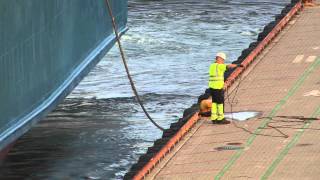 manovre in porto  manöuvriren im hafen  les manoeuvres au port [upl. by Nnitsuj]