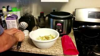 6 Minute mashed potatos in the pressure cooker [upl. by Anilosi514]