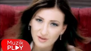 Zeynep Önkaya  Bazıları Official Video [upl. by Ahtiekal]