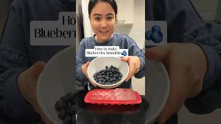 HOW TO MAKE DELICIOUS BLUEBERRIES SMOOTHIE 🫐 shortsvideo [upl. by Lanita]