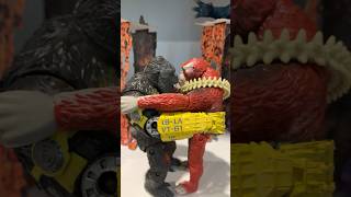 My new Kong and Skar King figures godzilla godzillaxkongthenewempire kong bzi11a [upl. by Pavyer]