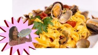 Tagliolini allUovo con le Vongole  Le Ricette di Alice [upl. by Airrehs774]