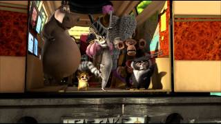 MADAGASCAR 3  Los Fugitivos [upl. by Mordy22]