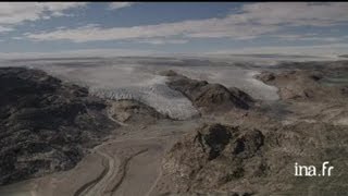 Groënland  calotte glaciaire et bédières [upl. by Airamas]