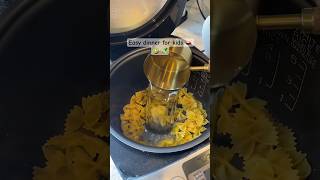 Easy dinner for my kids yes to Mac and cheese in the rice cooker cooking dinner [upl. by Ellyn]