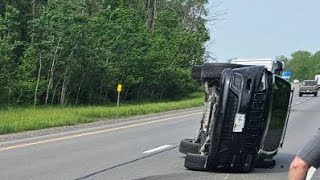 Another Accident  Peterbilt 389 VS Jeep [upl. by Leohcin]