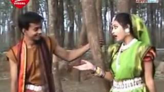 Kemon Kemon Asen Fulmonia  Bengali Folk Song  Bangla Old Song [upl. by Yrekaz]