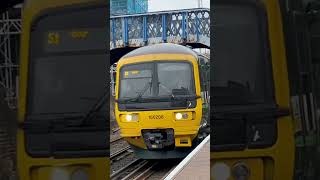 166208 arriving into Cosham working Southampton to Portsmouth [upl. by Mallory]