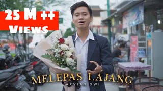 ARVIAN DWI FT TRI SUAKA  MELEPAS LAJANG OFFICIAL MUSIC VIDEO [upl. by Lerred]