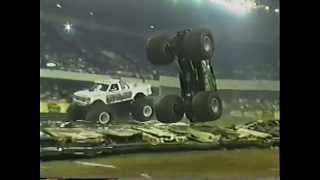 Grave Digger the VIDEO 1080HD [upl. by Htirehc44]