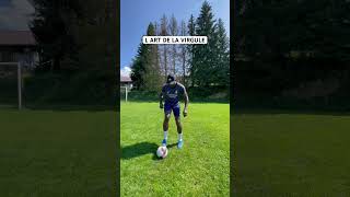 Qui maîtrise  Qui tuto virgule  football coaching foot shoorts tutorial [upl. by Ailemor]