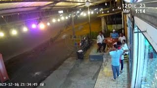 4 fallecidos tras tiroteo en club nocturo en Ecuador [upl. by Ardnalac]